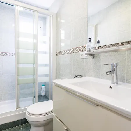 Zona Garbi Apartment